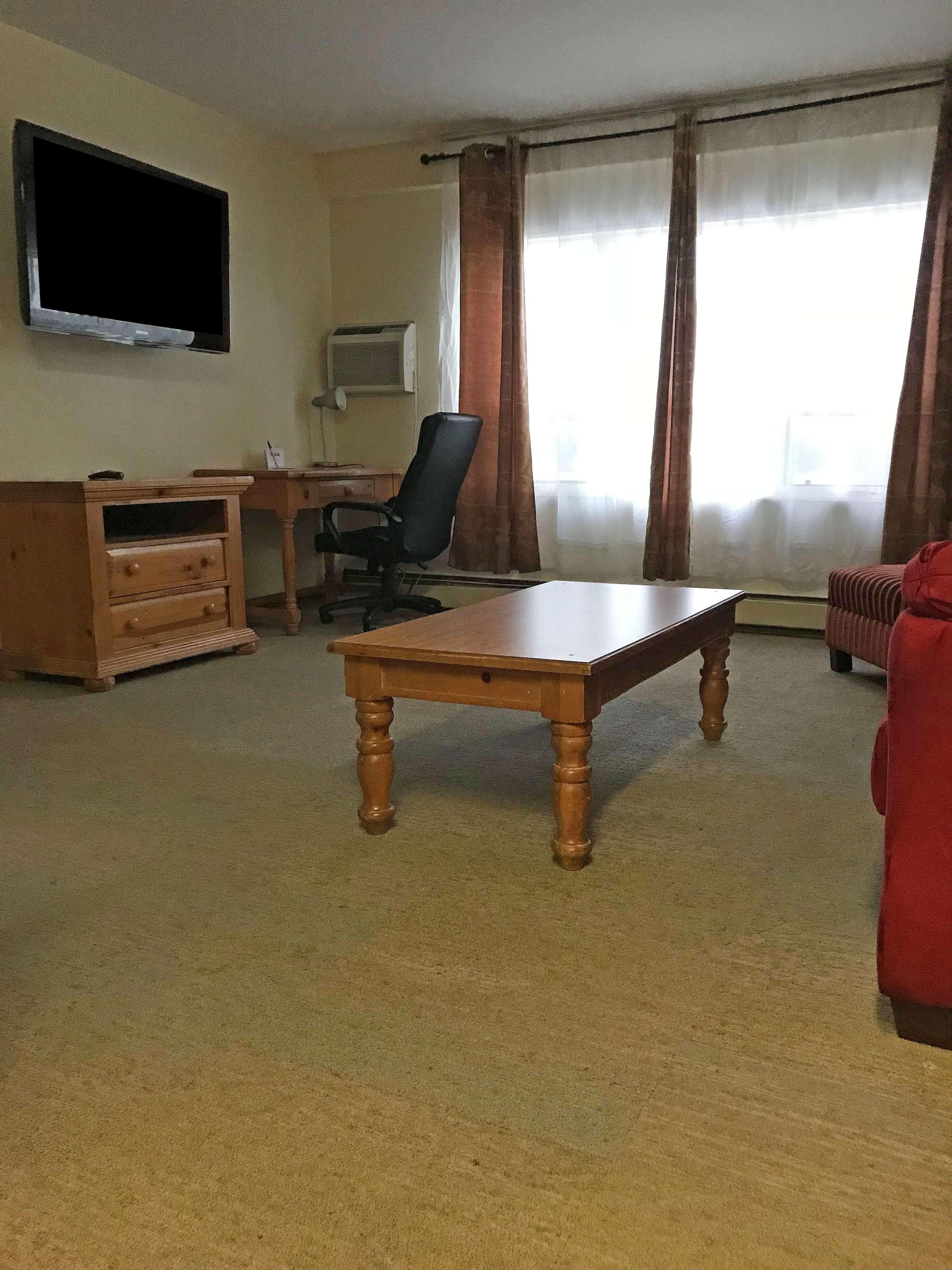 Americas Best Value Inn & Suites Anchorage Airport מראה חיצוני תמונה