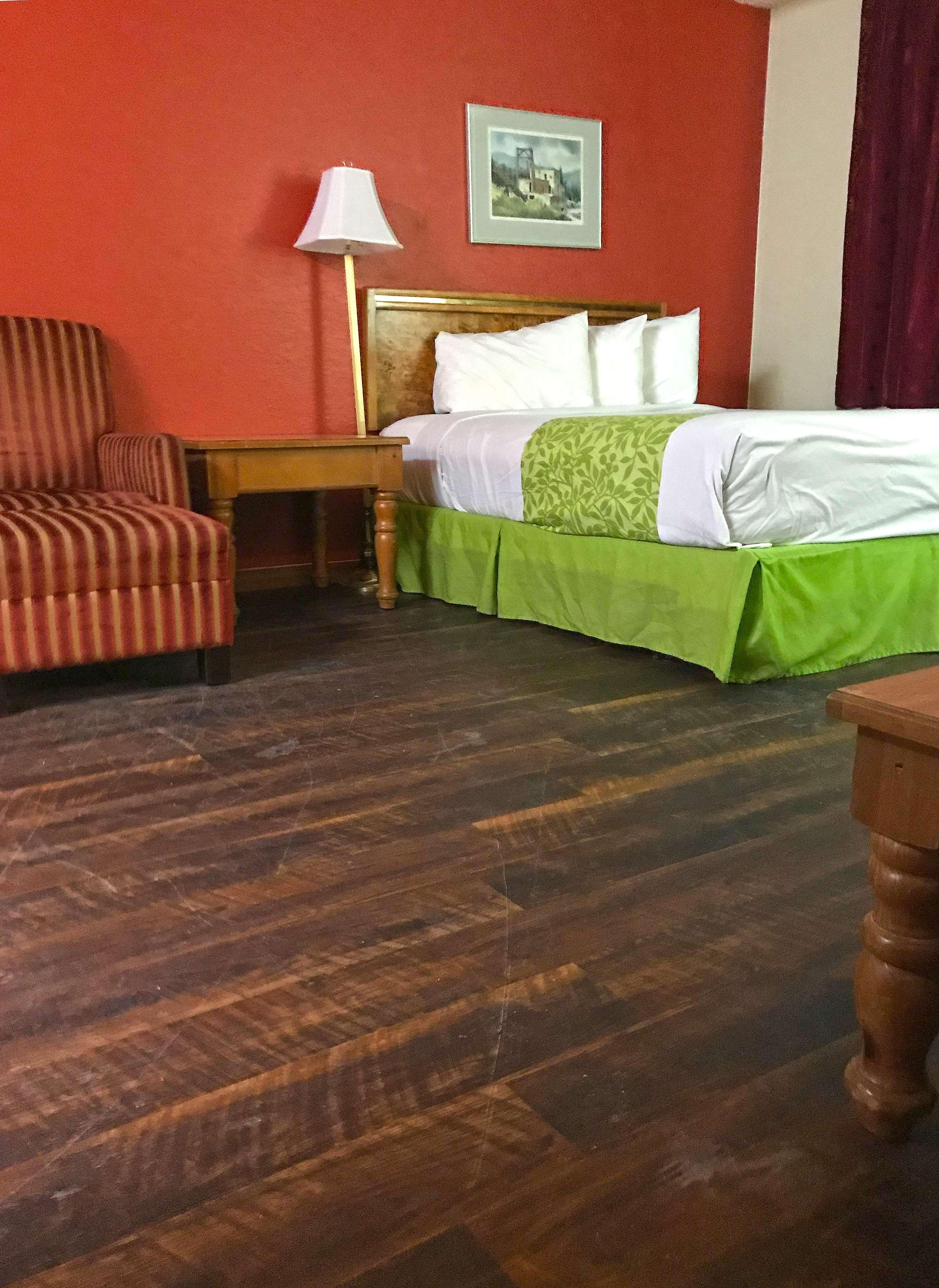 Americas Best Value Inn & Suites Anchorage Airport מראה חיצוני תמונה