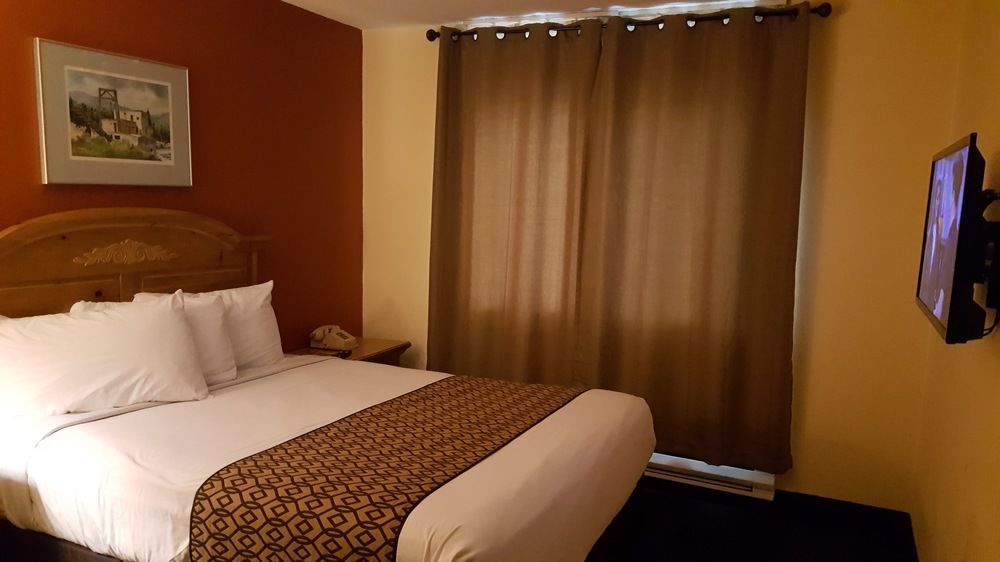 Americas Best Value Inn & Suites Anchorage Airport מראה חיצוני תמונה