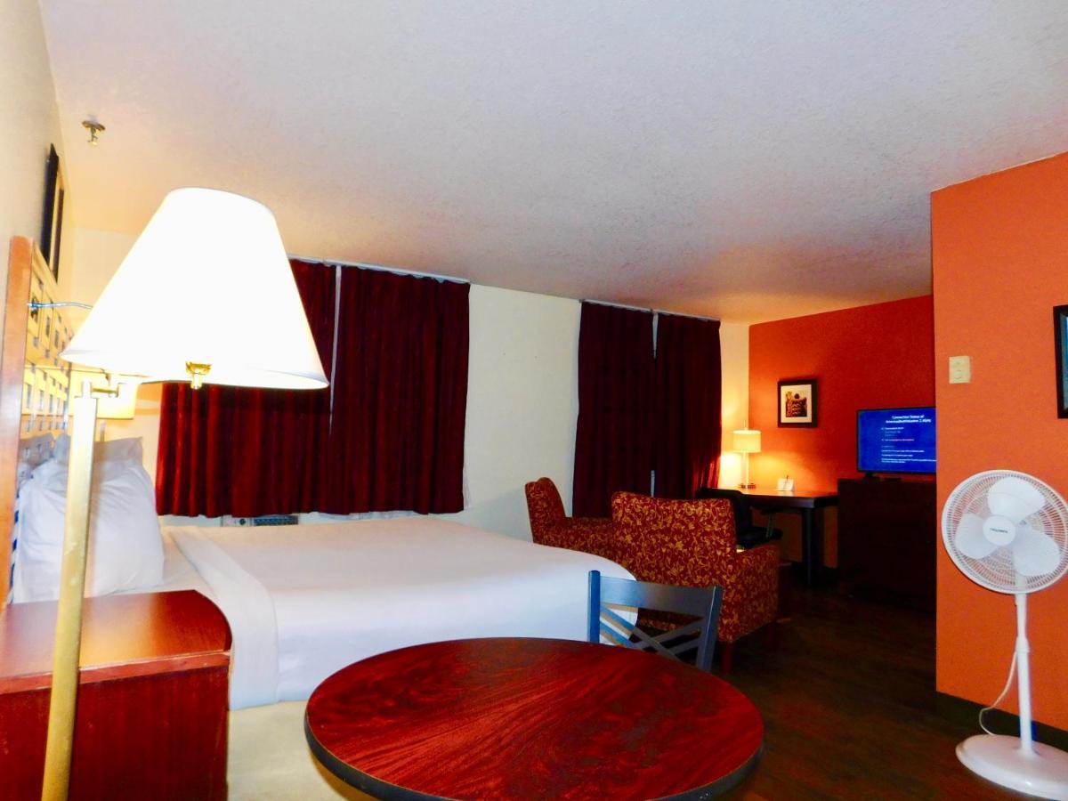Americas Best Value Inn & Suites Anchorage Airport מראה חיצוני תמונה